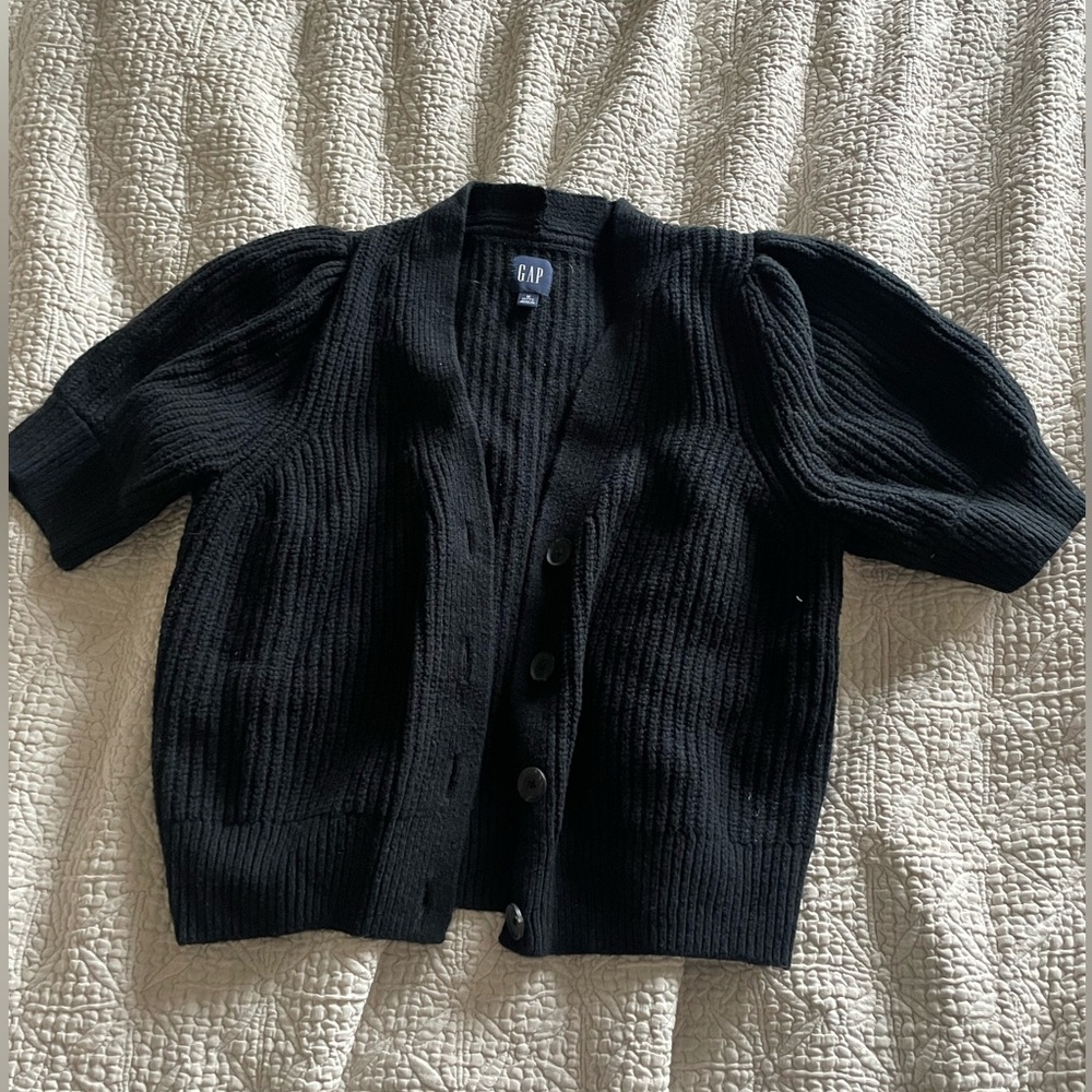 GAP Women's Black Cardigan Sweater medium petite